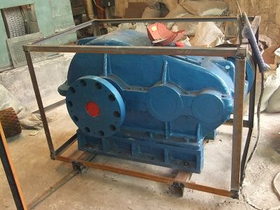 briquetting machine