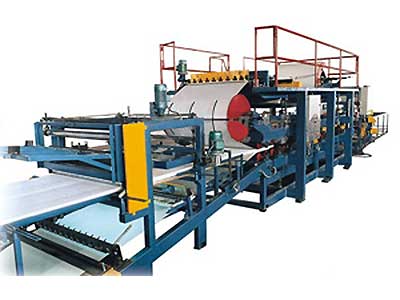 Sandwich panel rollforming machine